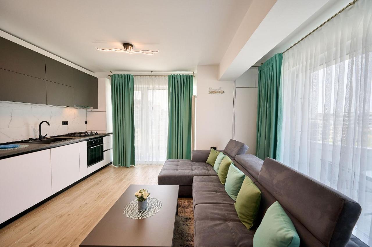 Apartment Bya Sea In Infinity Beach Pool Mamaia